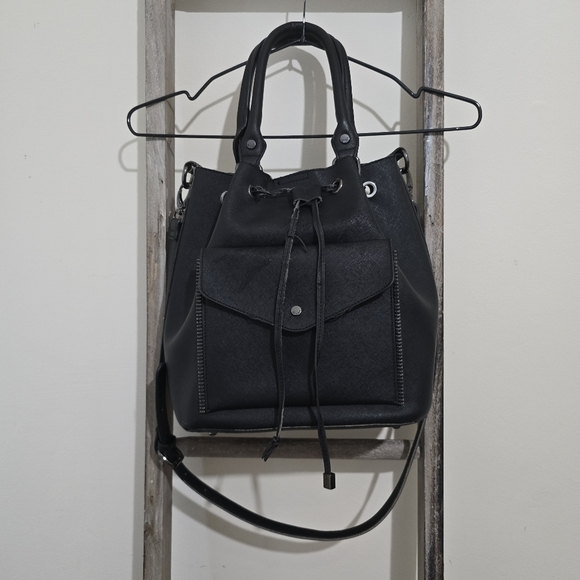 Dune London Handbags - ⭐️40% Off⭐️ Dune London Damzele Day Black Bucket Tote Bag